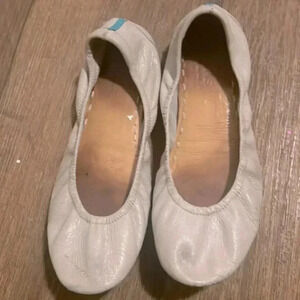 Tieks gray flats size 8